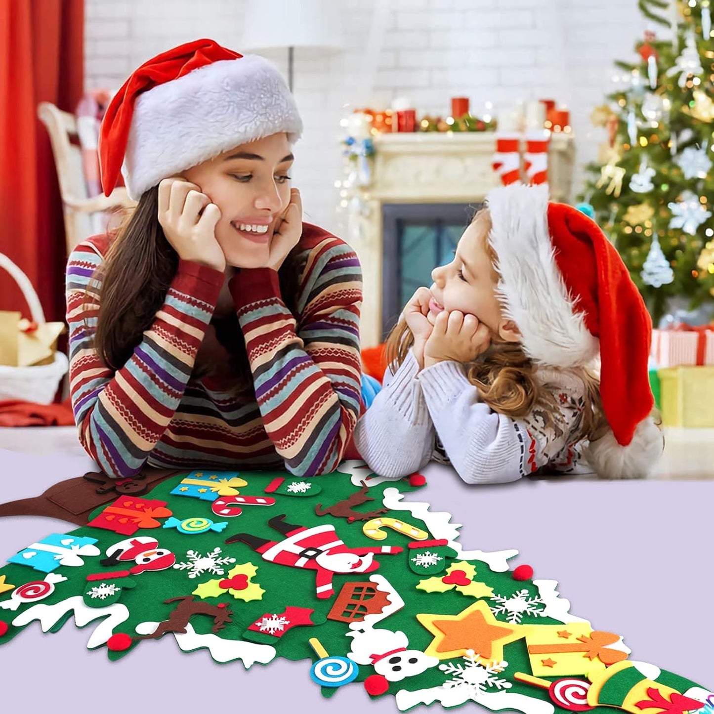 Glanzvoller Weihnachtszauber - Der eigene Weihnachtsbaum für die Kleinen
