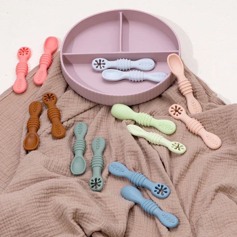 KinderSchmaus Zauberschatz: Silikonzauber Löffelgabel-Set – Sanfte Essensfreude für kleine Entdecker!