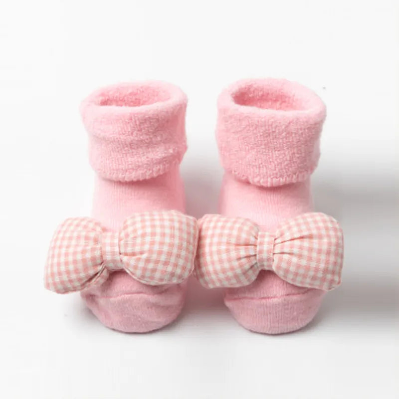 Kleinkind Kuschelsocken - Schritte in Wärme und Niedlichkeit
